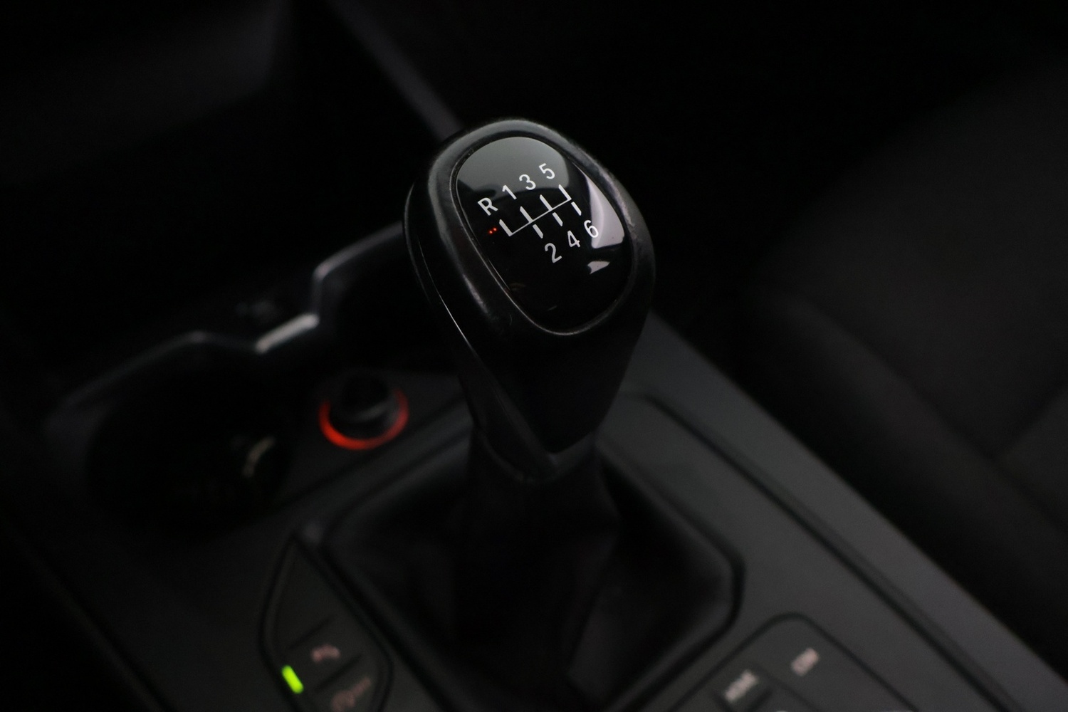 BMW 118 vaihtoauto