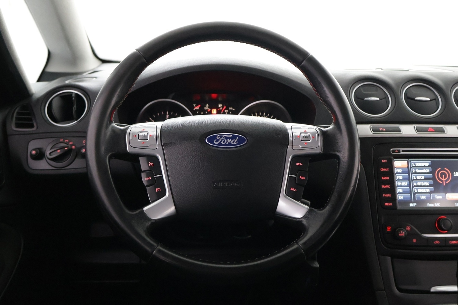 Ford S-MAX vaihtoauto