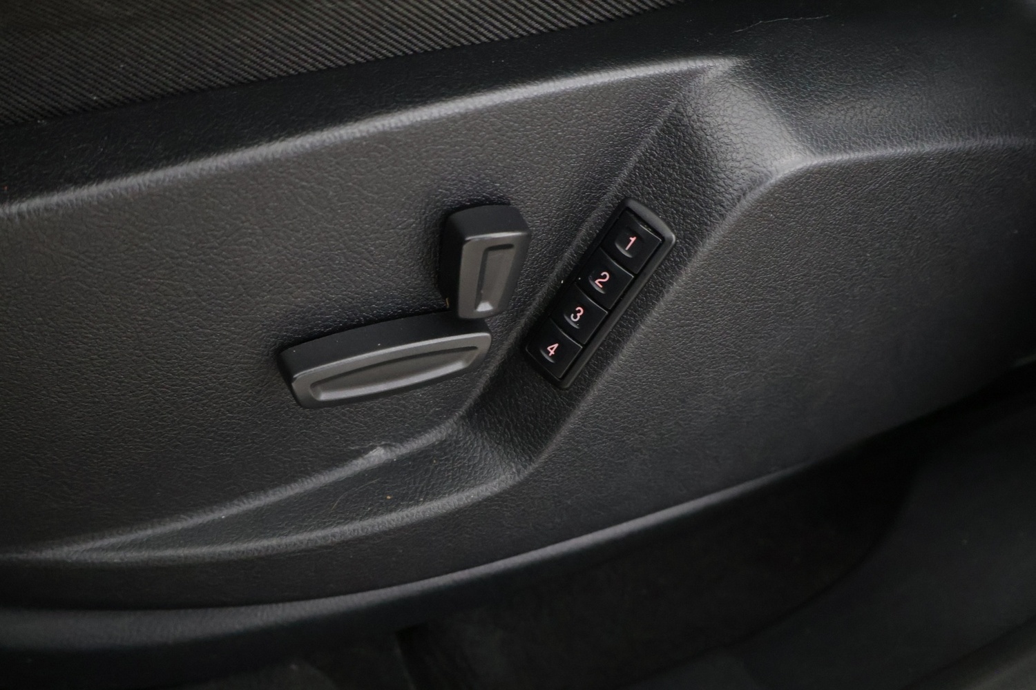 Ford S-MAX vaihtoauto