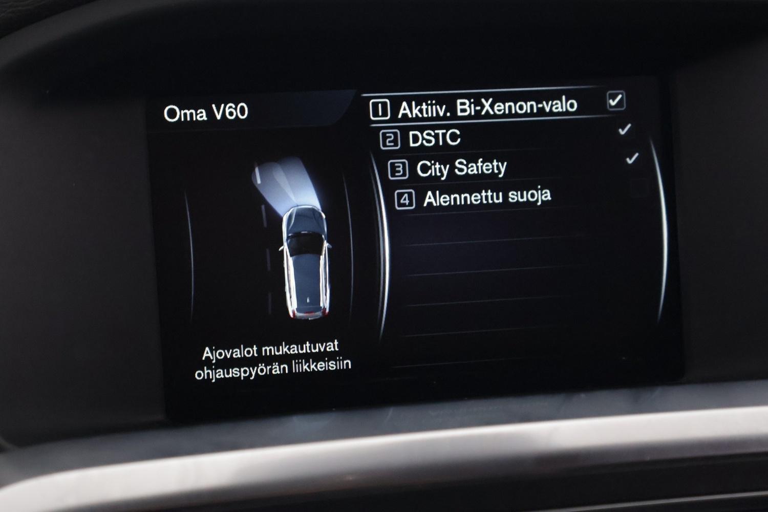 Volvo V60 vaihtoauto