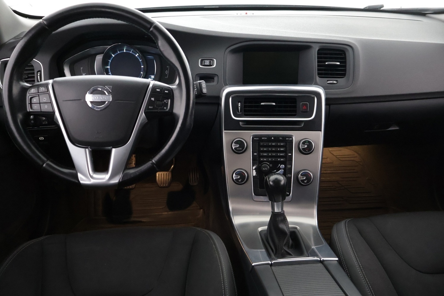Volvo V60 vaihtoauto