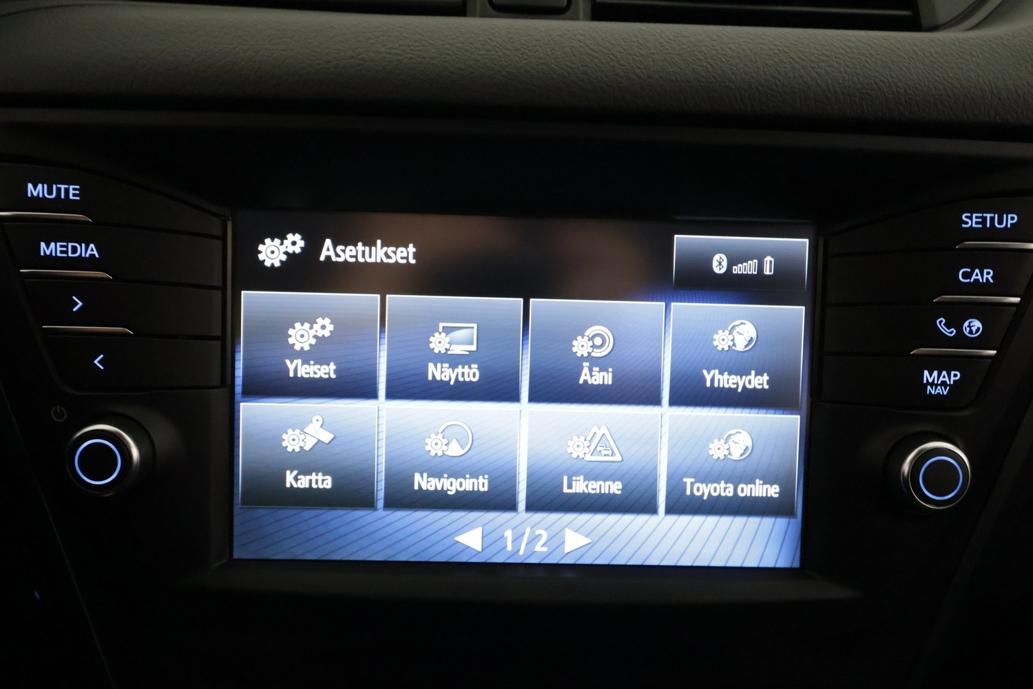 Toyota Avensis vaihtoauto
