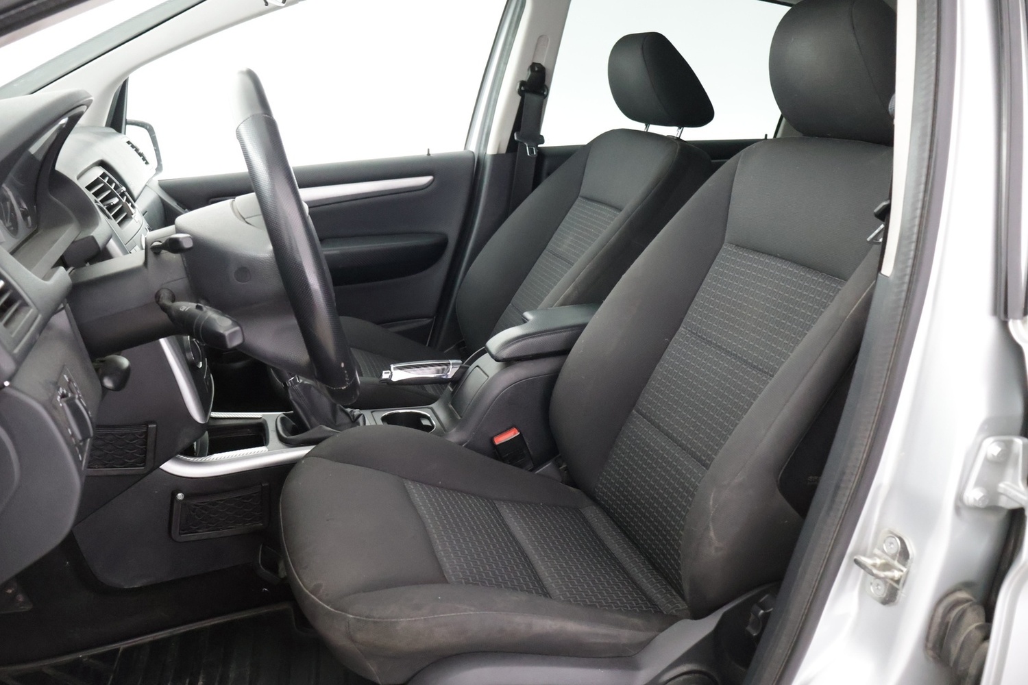 Mercedes-Benz B vaihtoauto