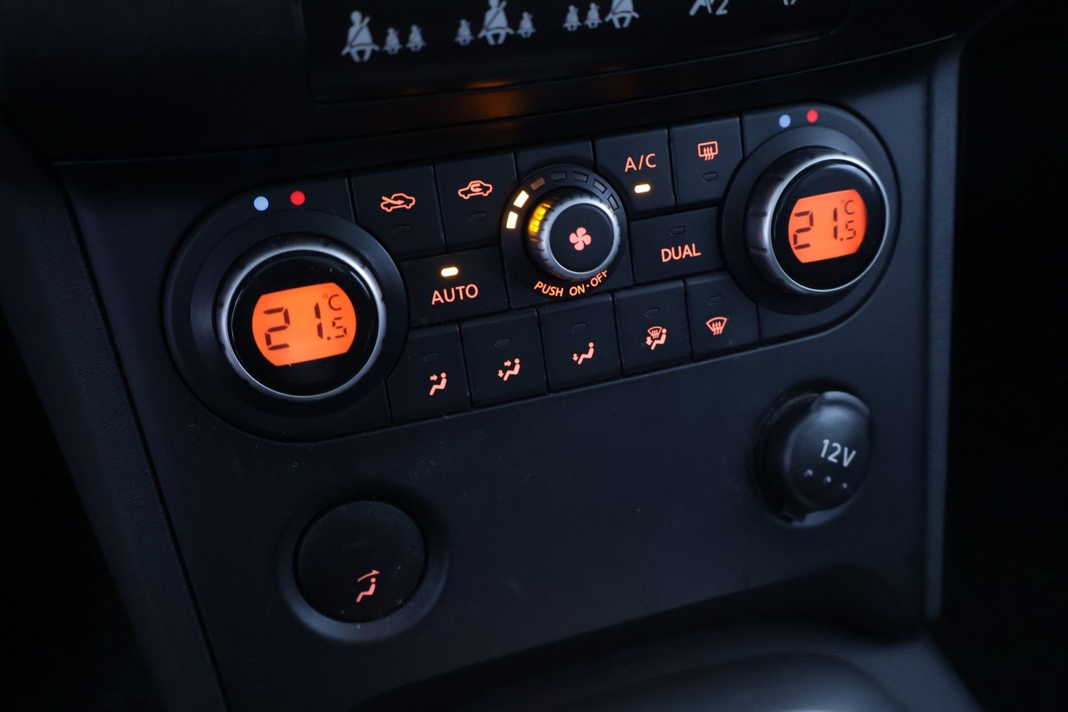 Nissan Qashqai+2 vaihtoauto