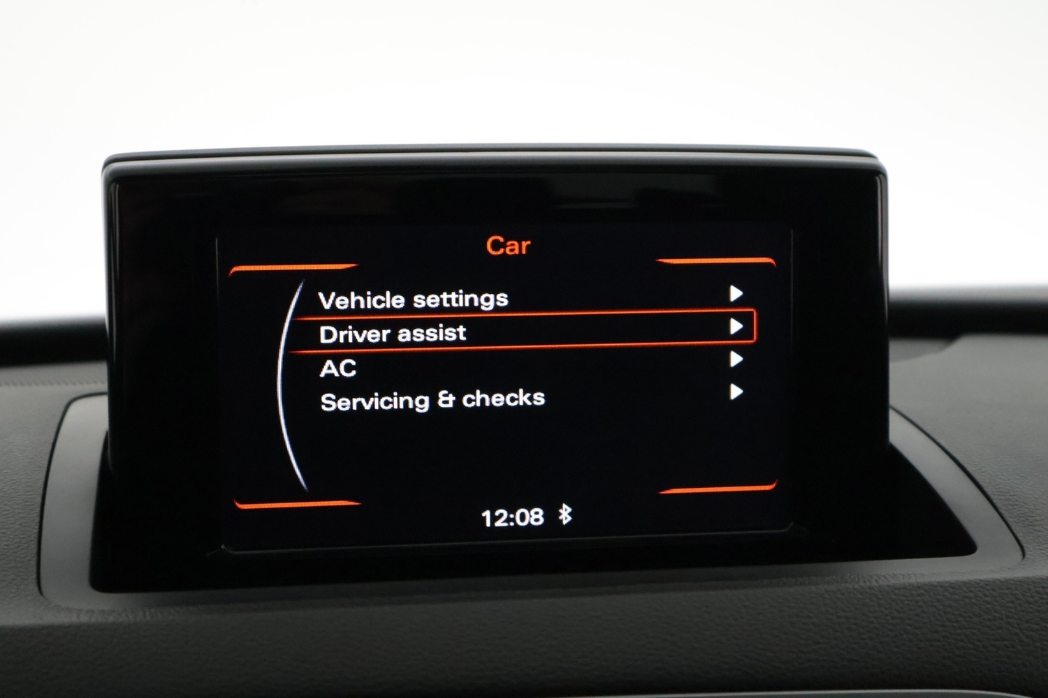 Audi Q3 vaihtoauto