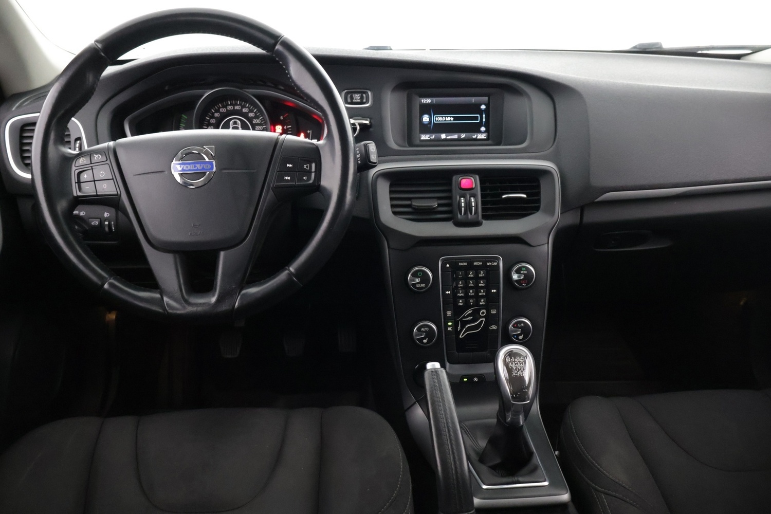 Volvo V40 vaihtoauto