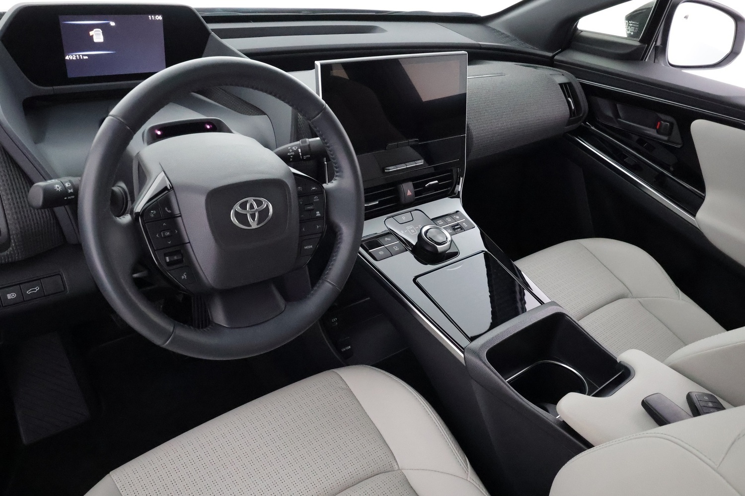 Toyota bZ4X vaihtoauto