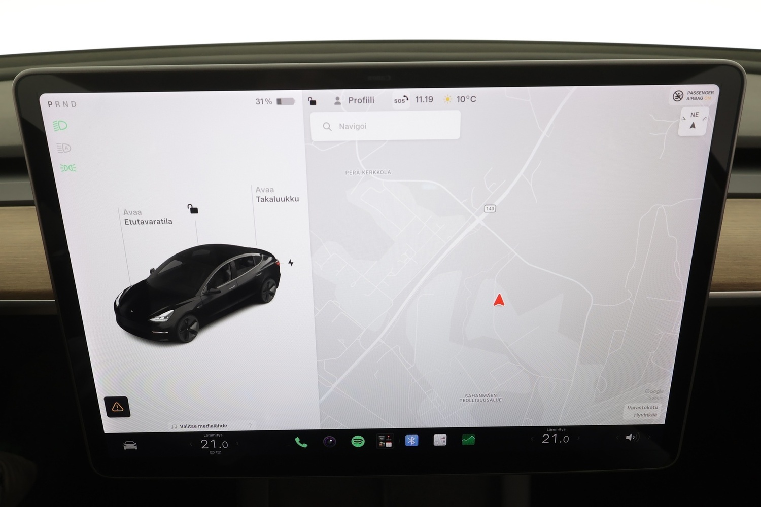 Tesla Model 3 vaihtoauto