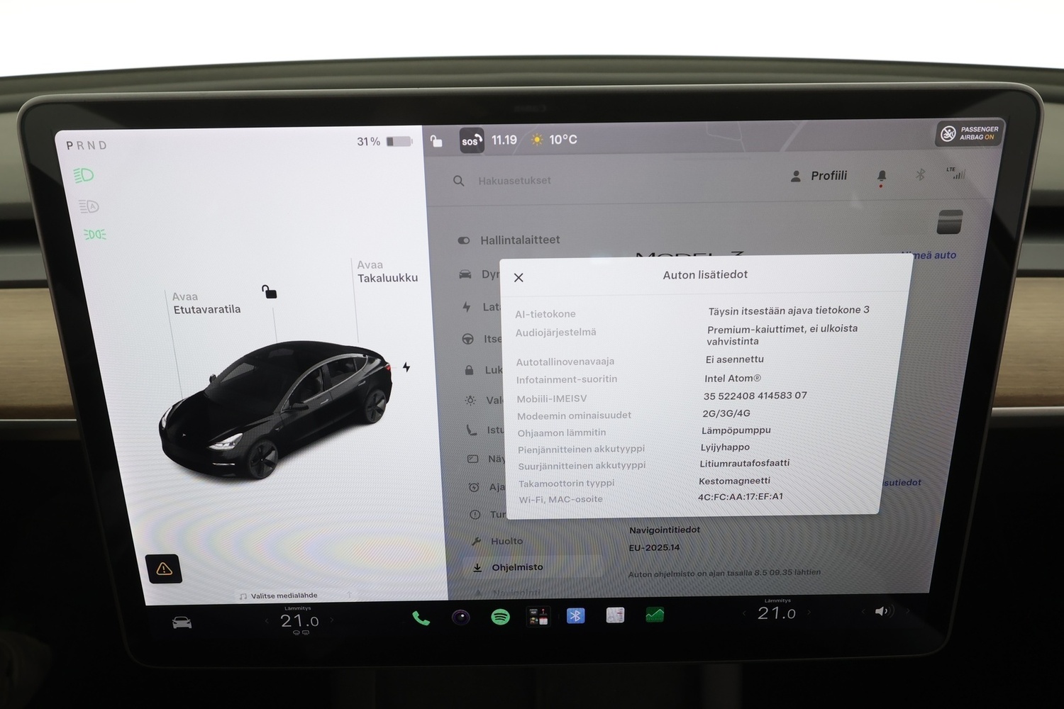 Tesla Model 3 vaihtoauto