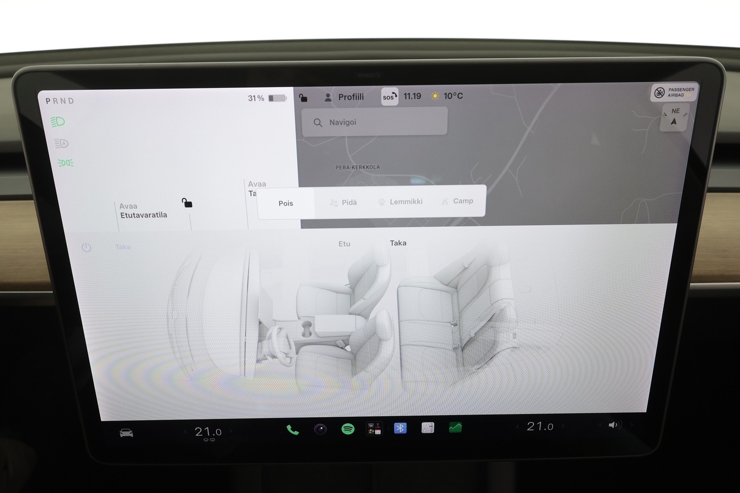 Tesla Model 3 vaihtoauto