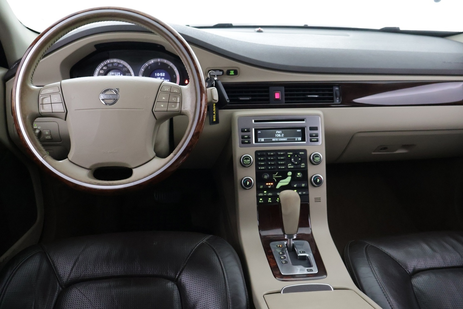 Volvo XC70 vaihtoauto