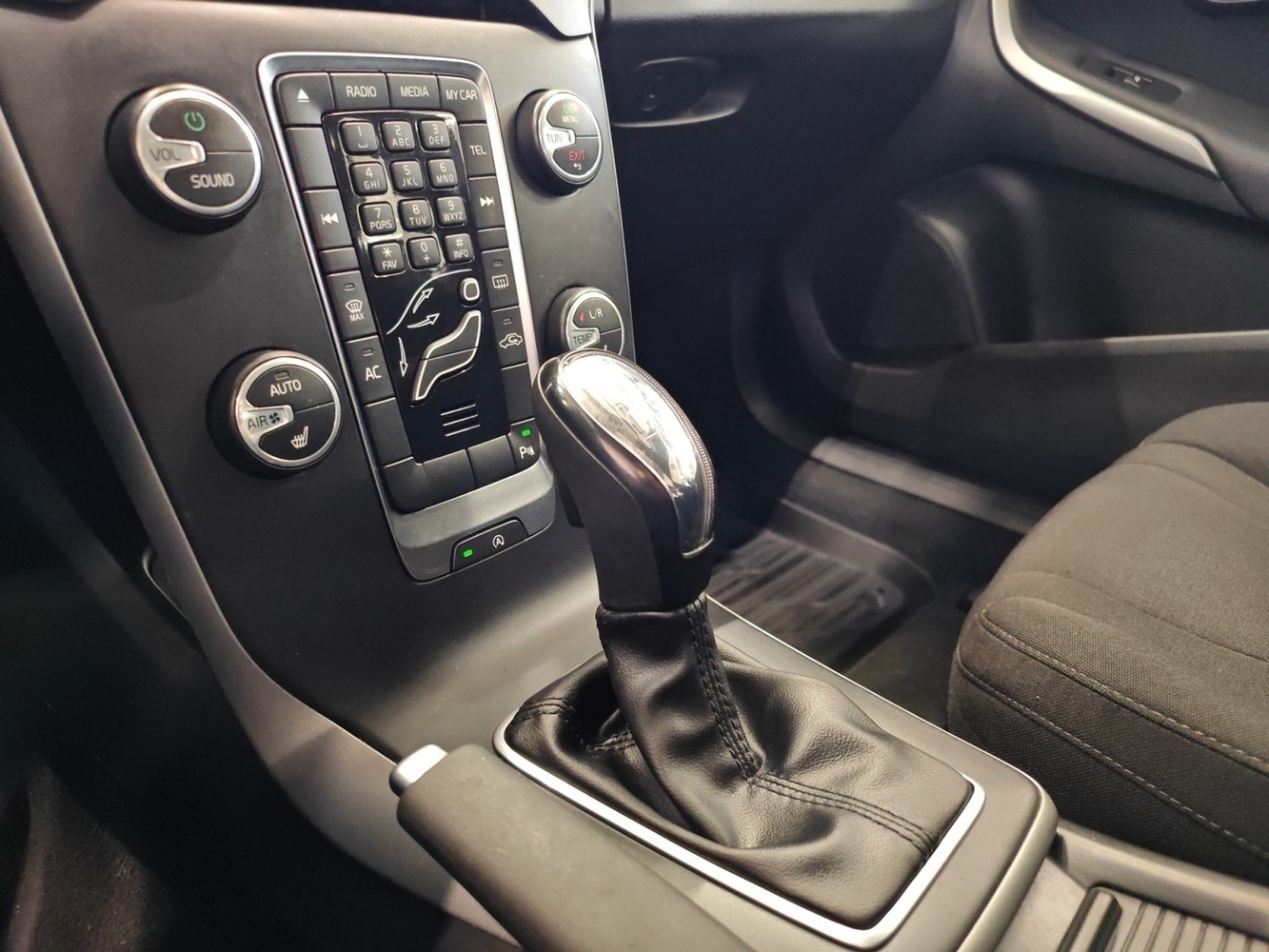 Volvo V40 vaihtoauto