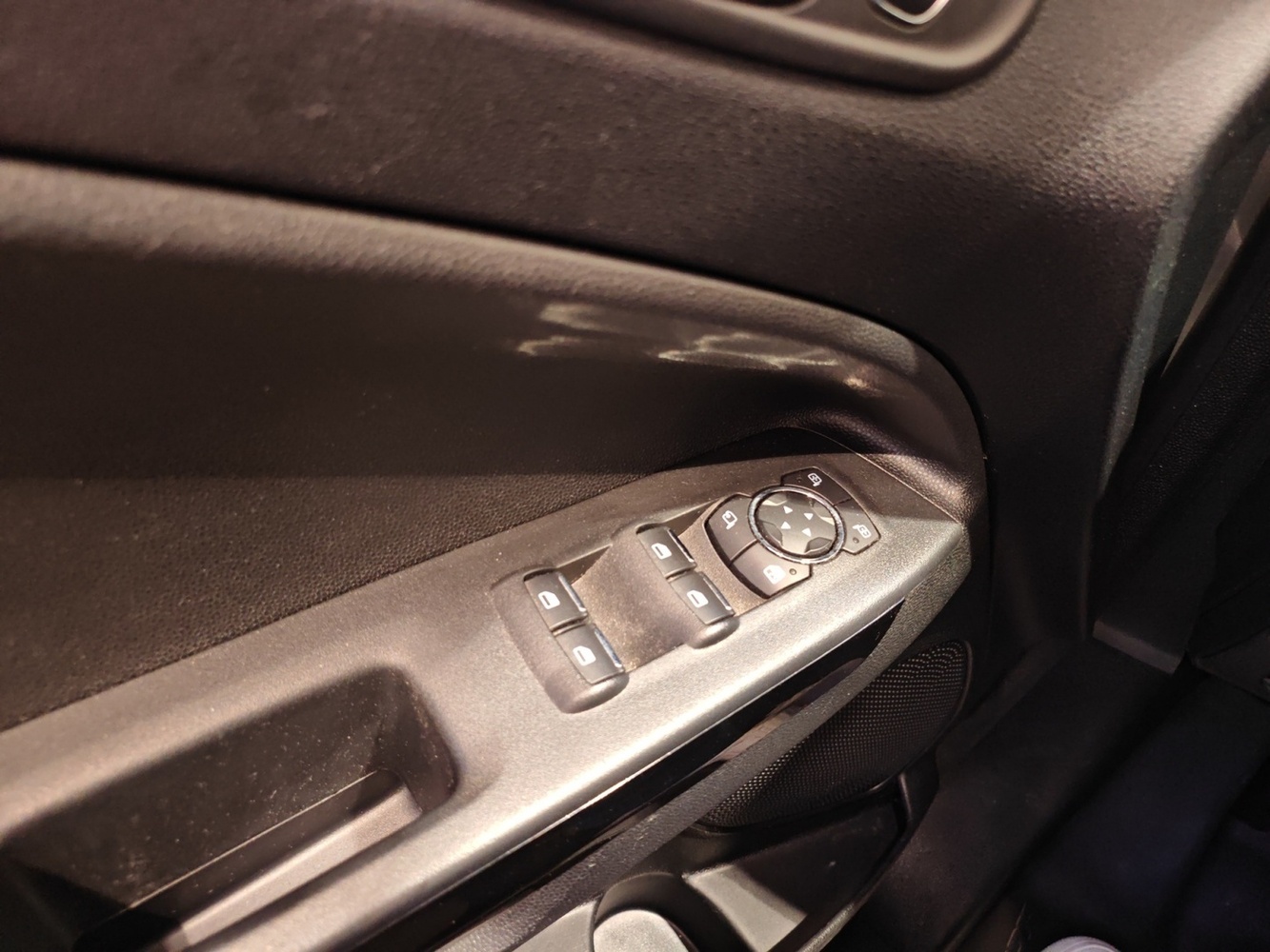 Ford Ecosport vaihtoauto