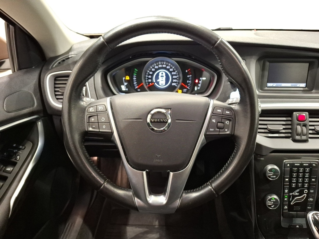 Volvo V40 vaihtoauto