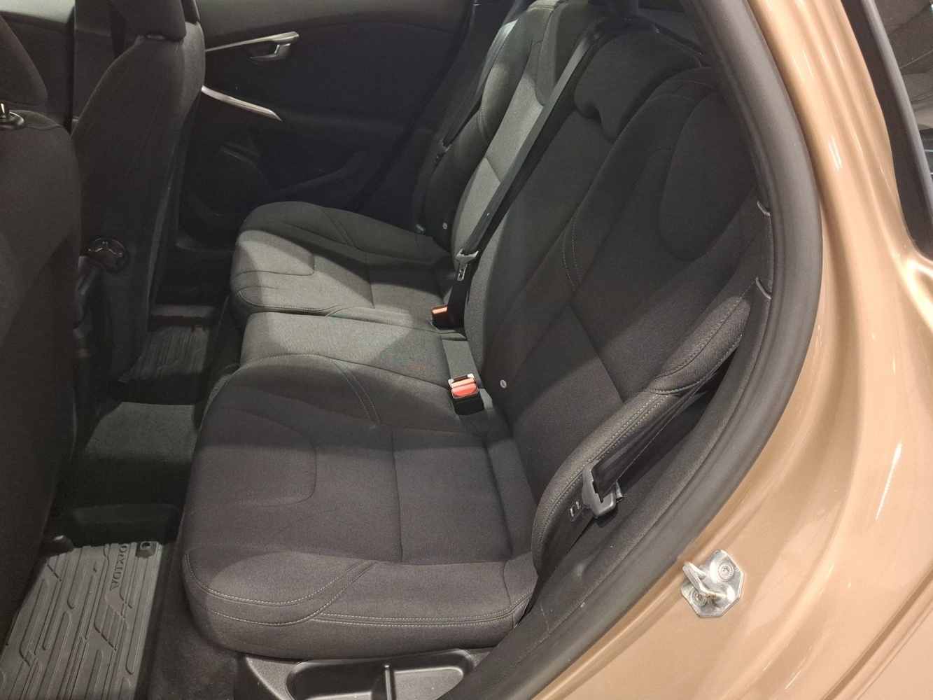 Volvo V40 vaihtoauto