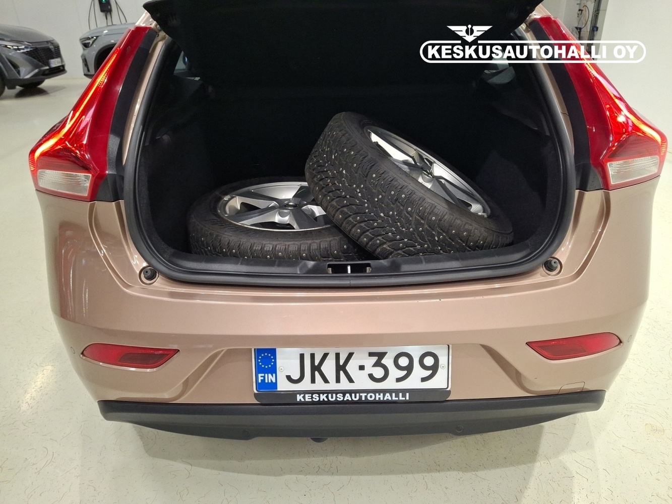Volvo V40 vaihtoauto