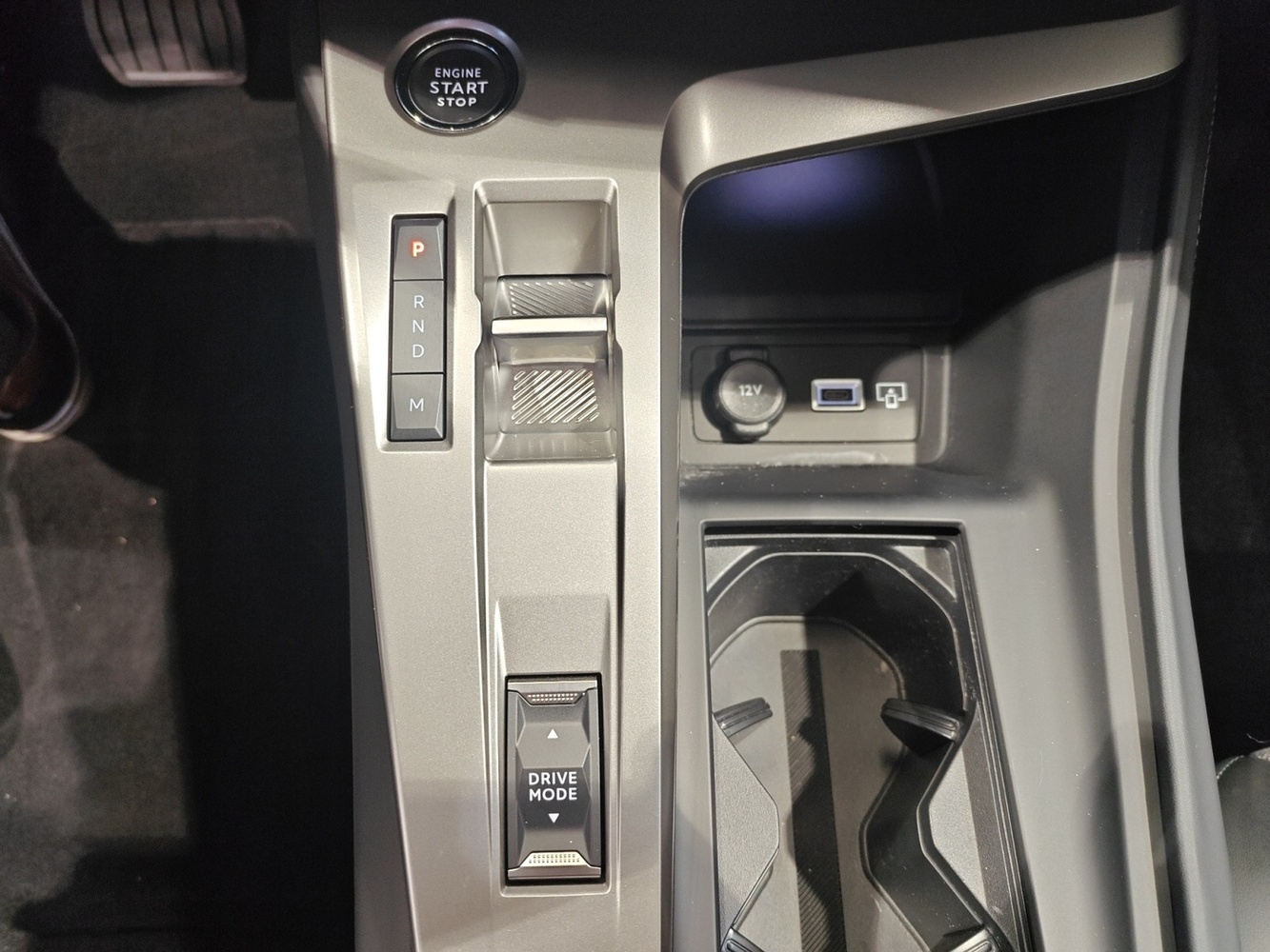 Peugeot 408 vaihtoauto