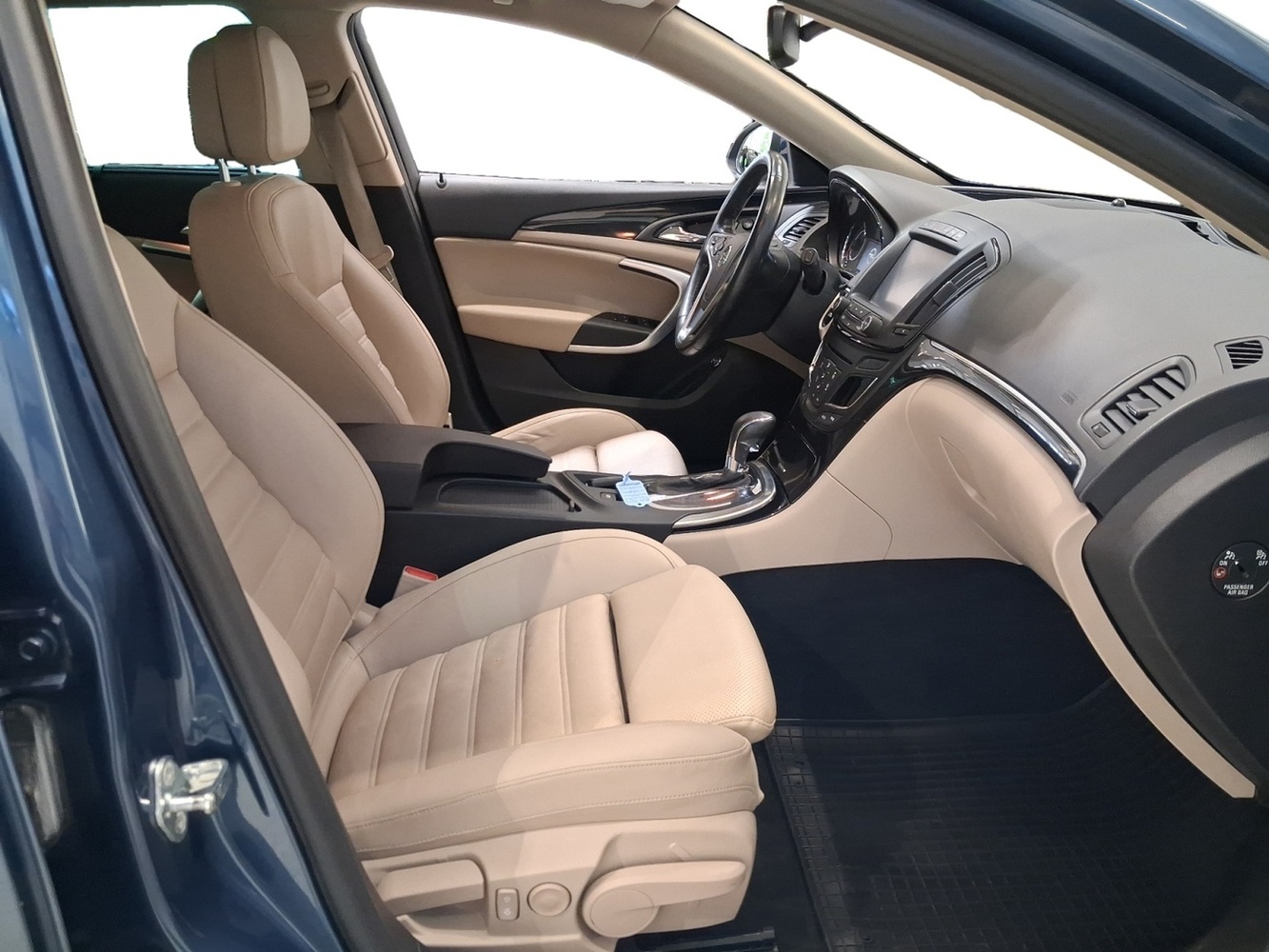 Opel Insignia vaihtoauto