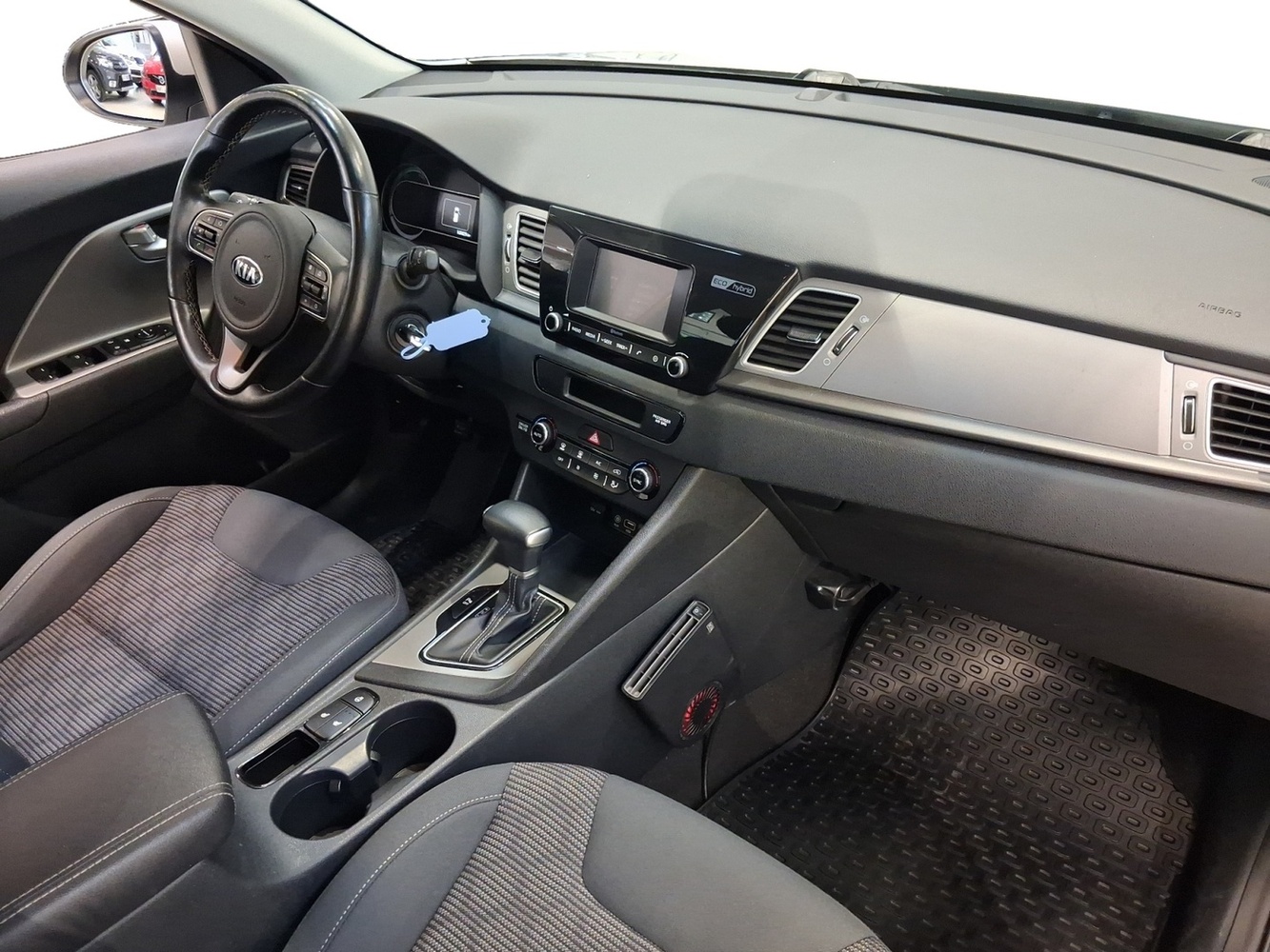 Kia Niro vaihtoauto