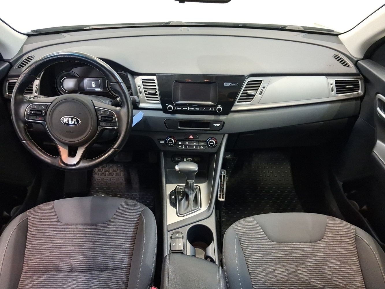 Kia Niro vaihtoauto
