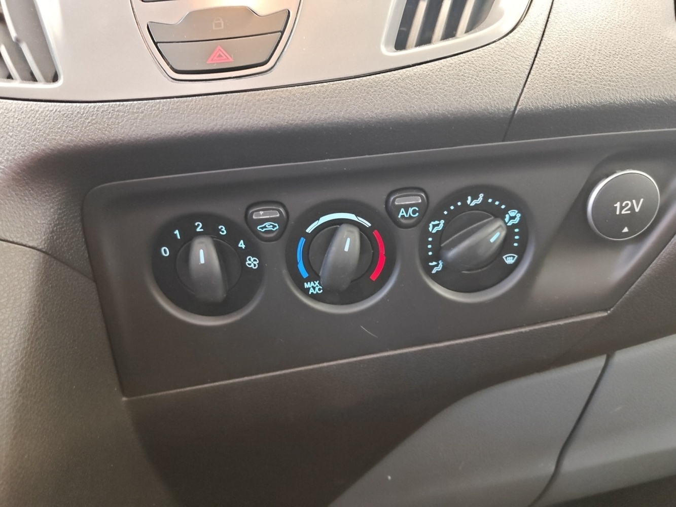 Ford Transit Custom vaihtoauto