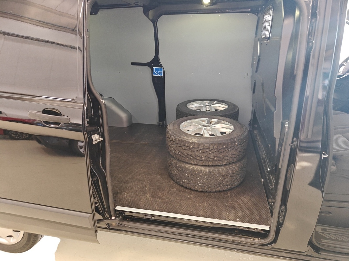 Ford Transit Custom vaihtoauto