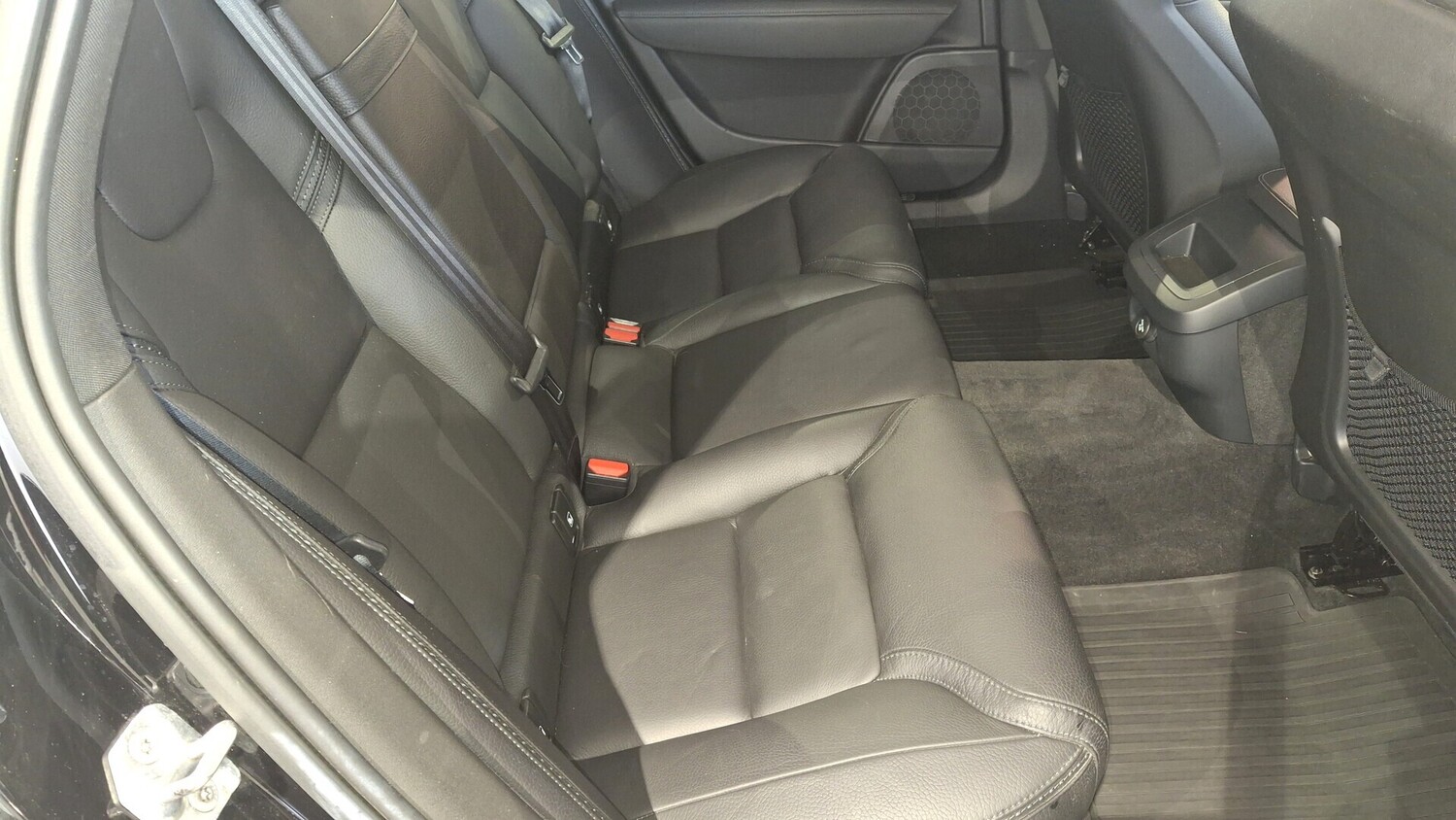 Volvo V90 Cross Country vaihtoauto