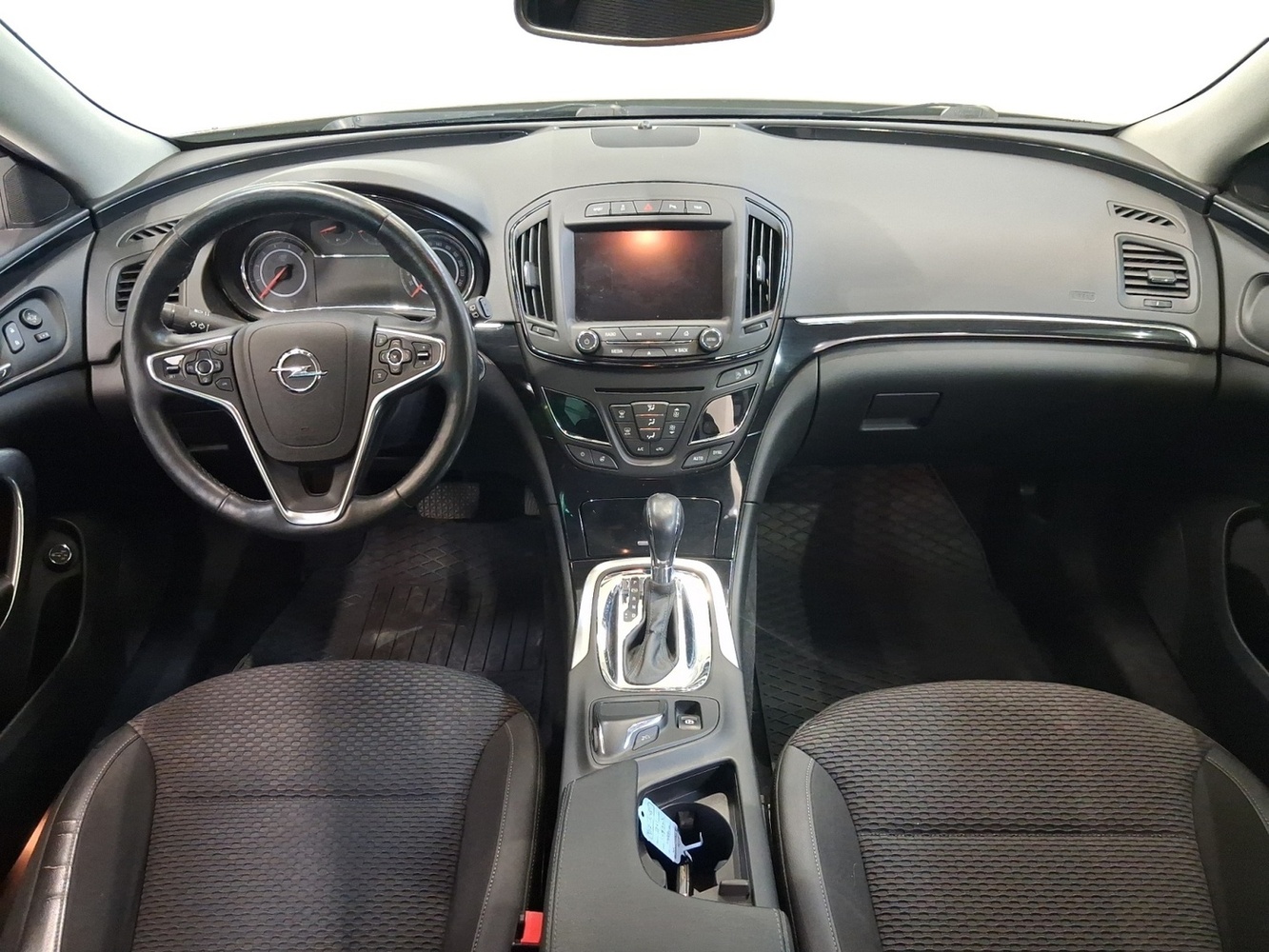 Opel Insignia vaihtoauto