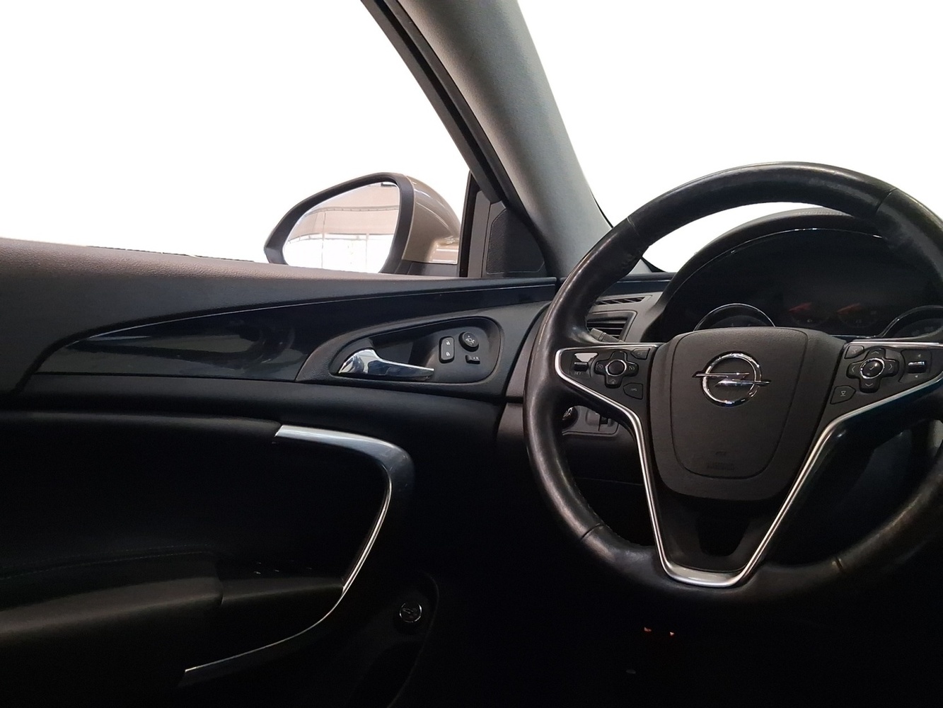 Opel Insignia vaihtoauto