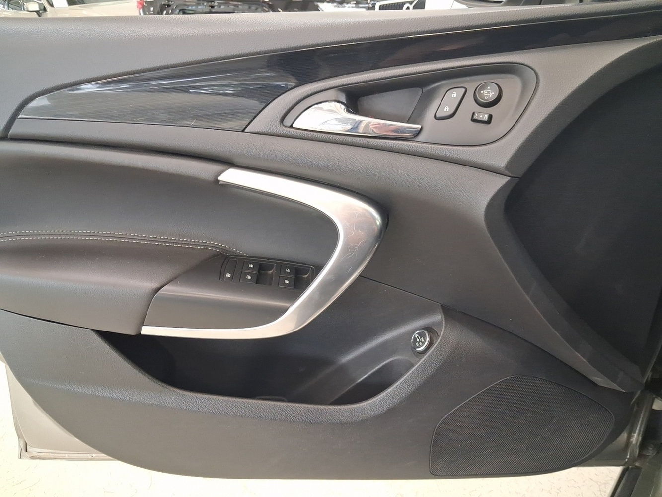Opel Insignia vaihtoauto