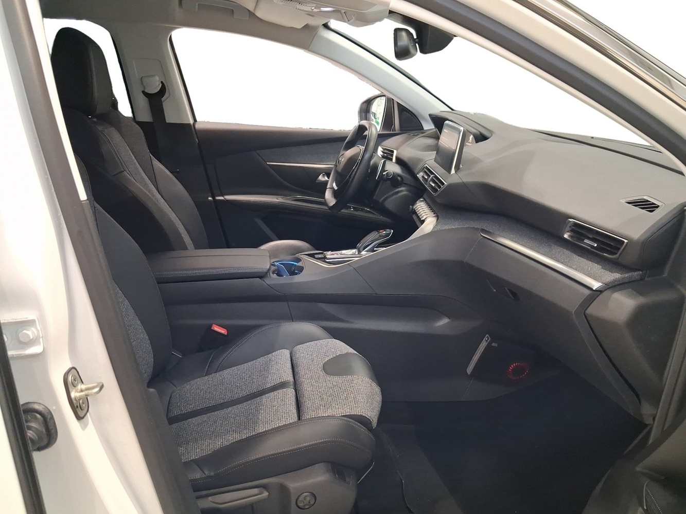 Peugeot 5008 vaihtoauto