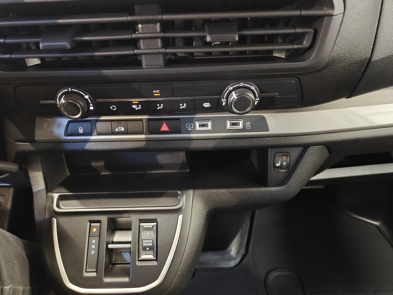 Peugeot Expert vaihtoauto