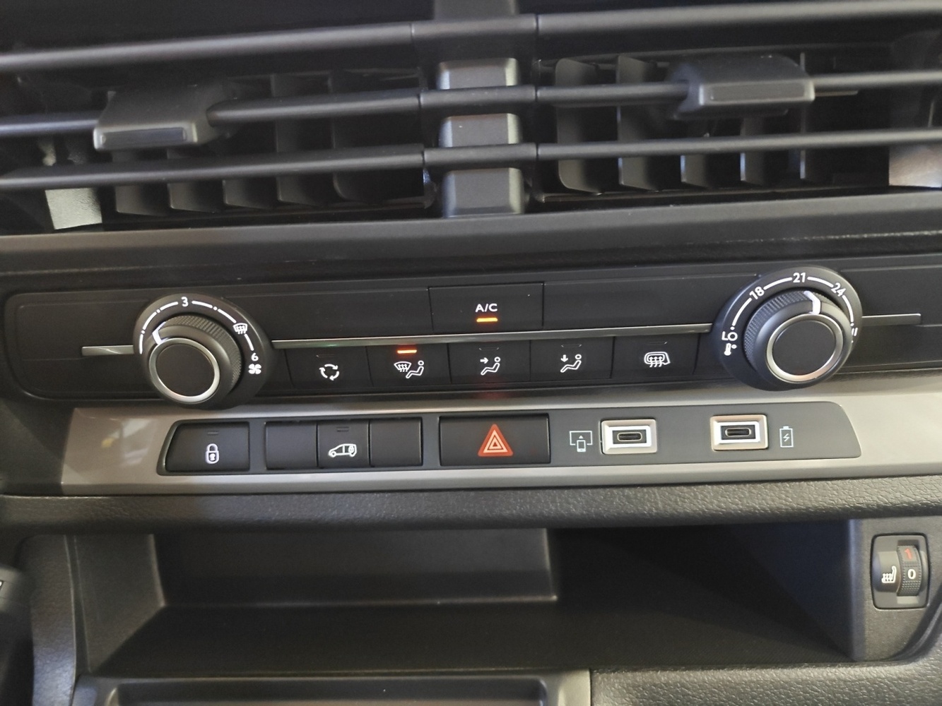 Peugeot Expert vaihtoauto