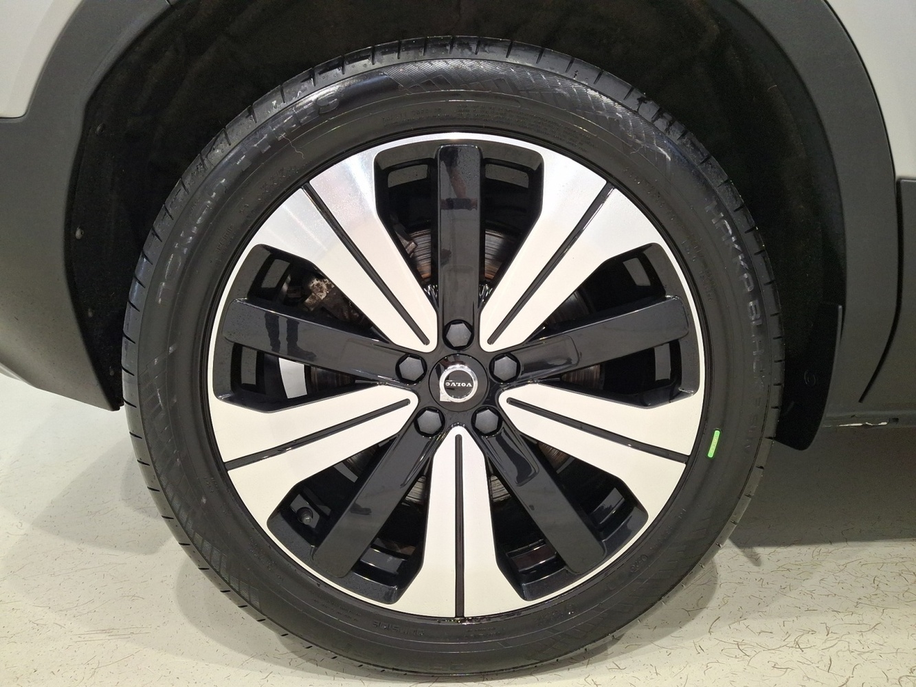 Volvo C40 vaihtoauto