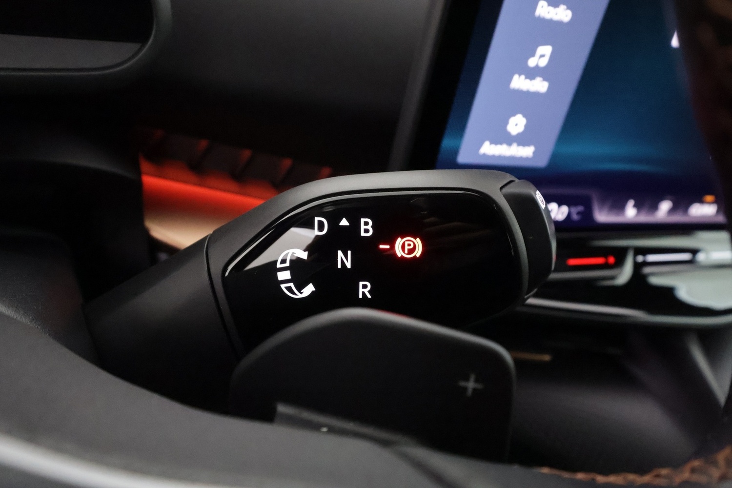 Cupra Tavascan vaihtoauto