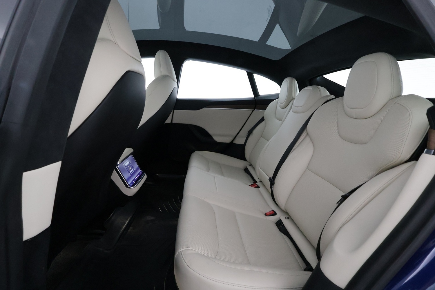 Tesla Model S vaihtoauto