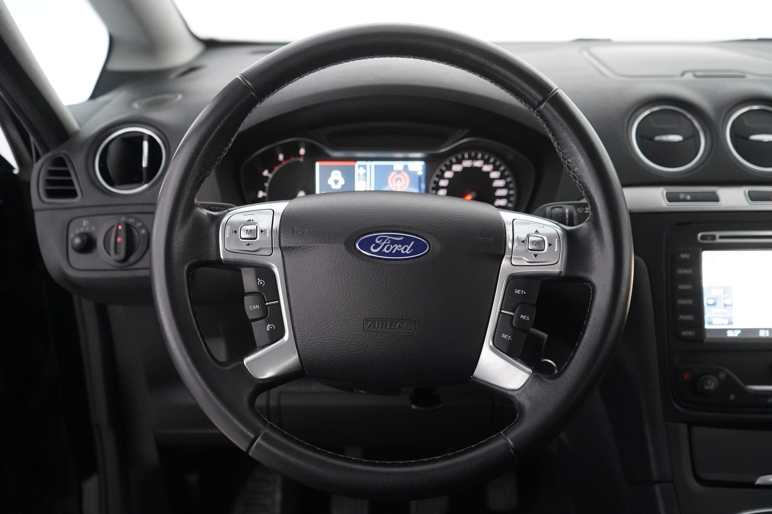 Ford S-MAX vaihtoauto