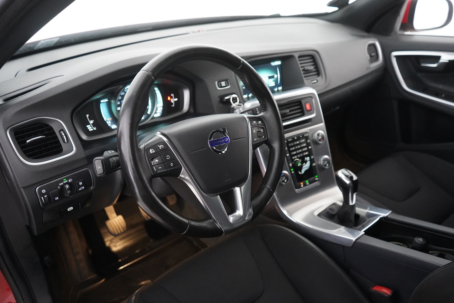 Volvo V60 vaihtoauto