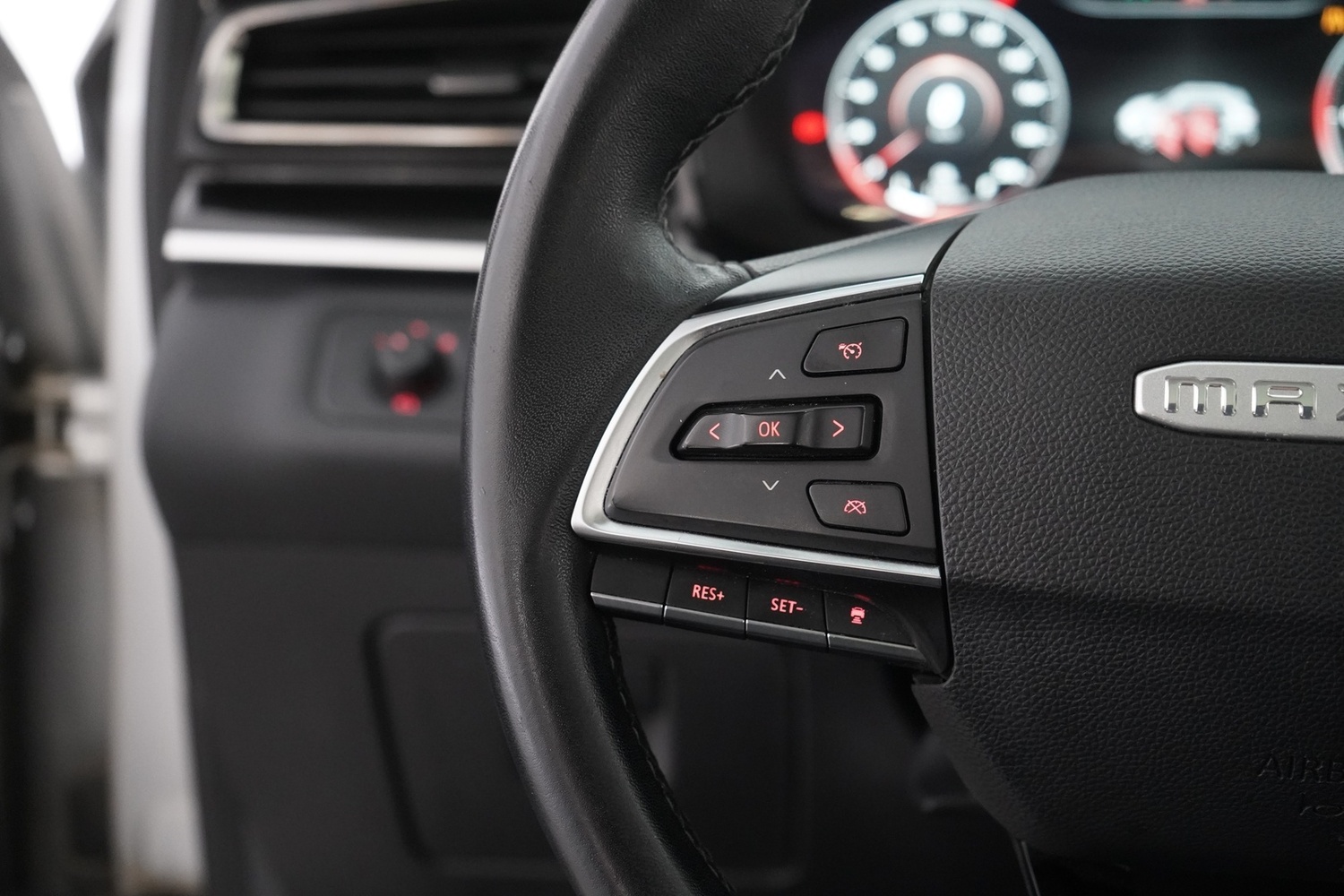 Maxus Euniq 6 vaihtoauto