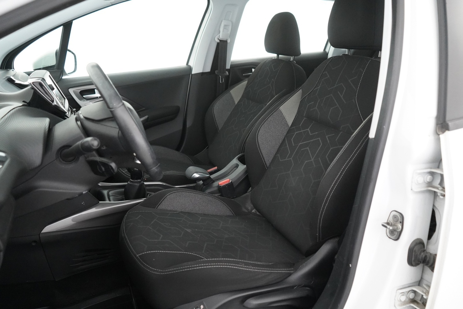 Peugeot 2008 vaihtoauto