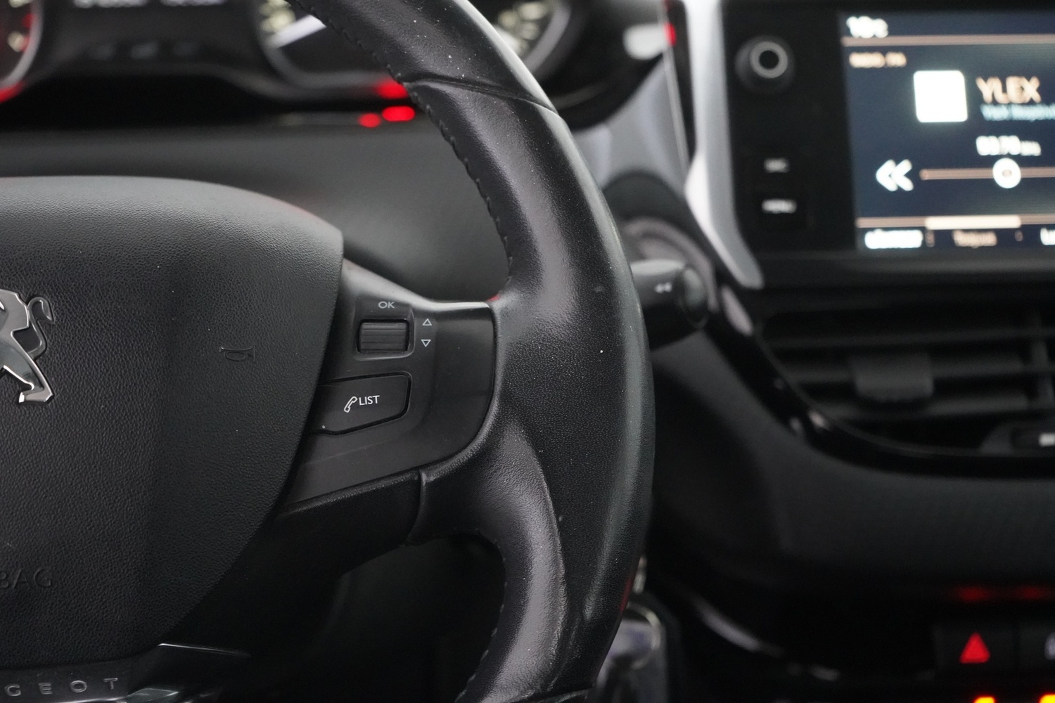 Peugeot 2008 vaihtoauto