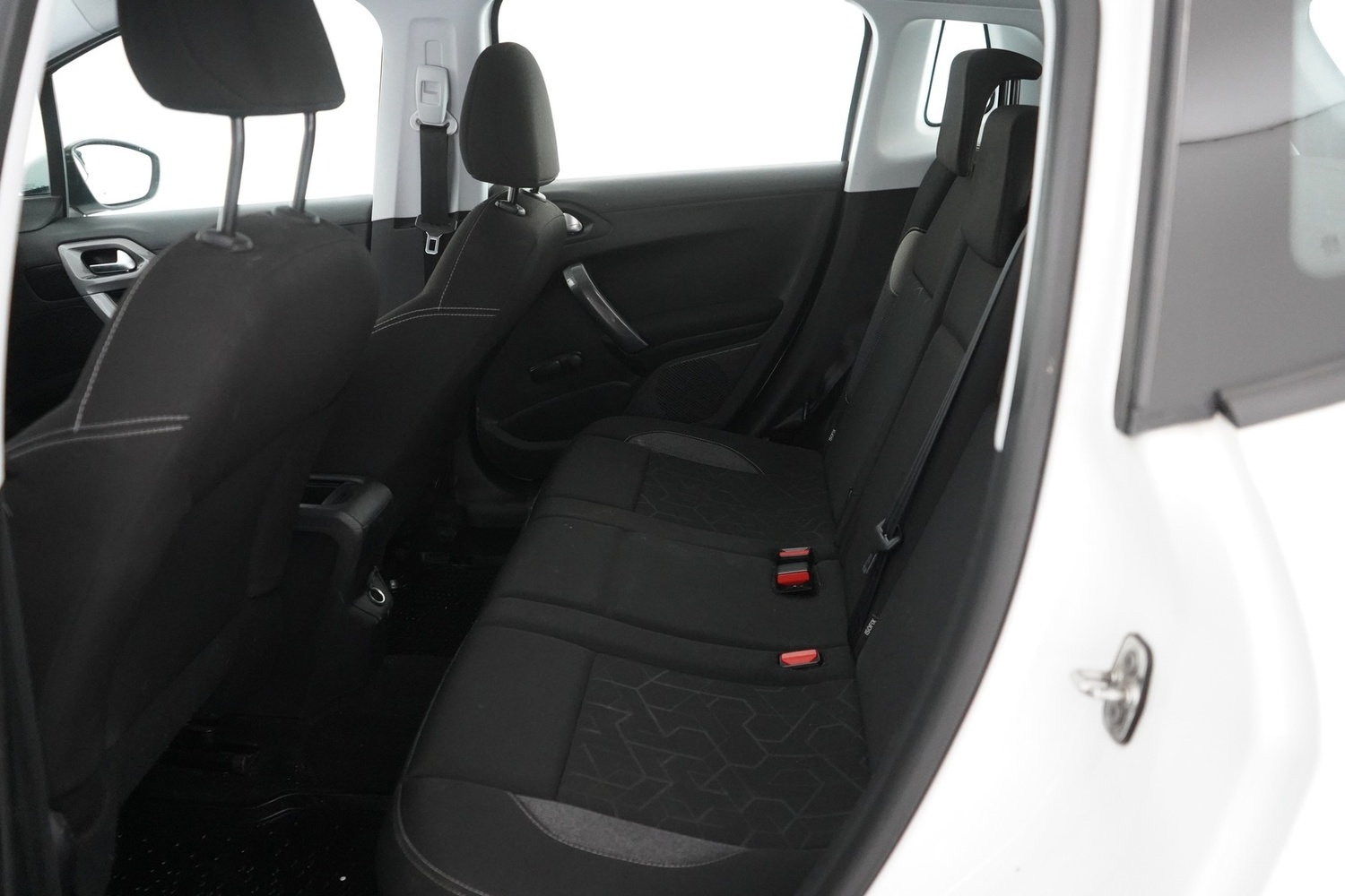 Peugeot 2008 vaihtoauto