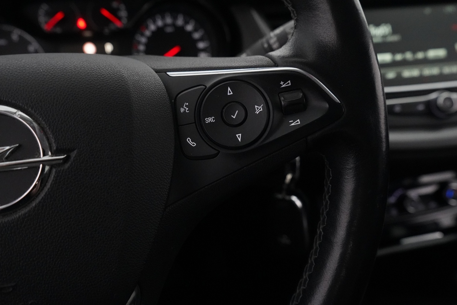 Opel Grandland X vaihtoauto