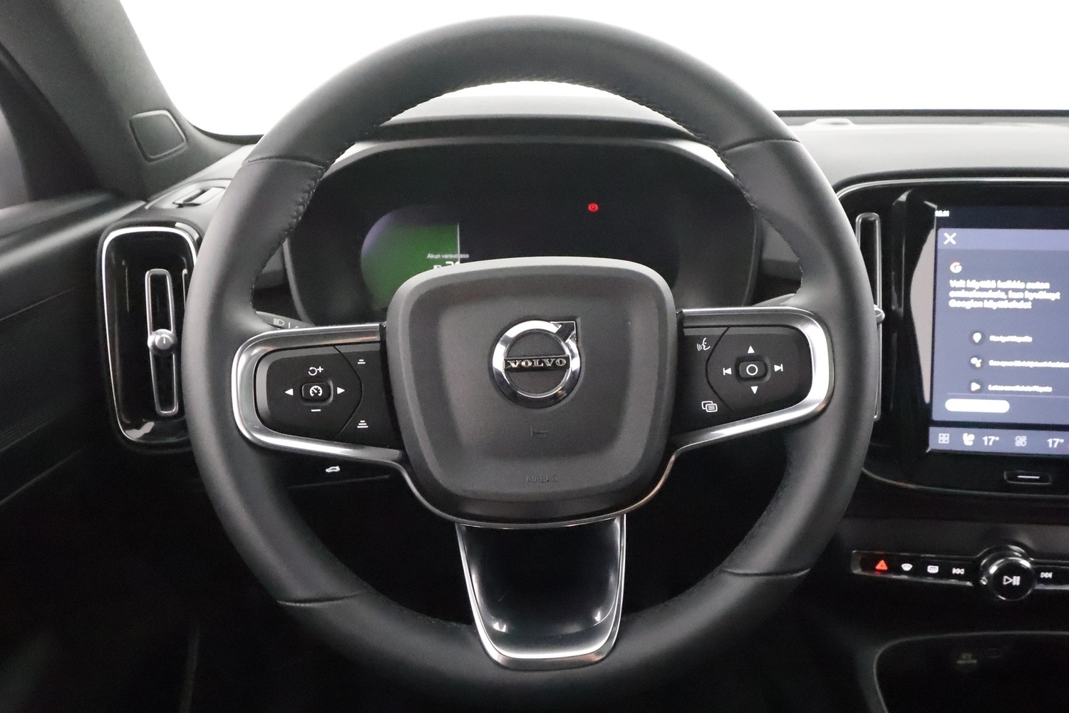 Volvo C40 vaihtoauto