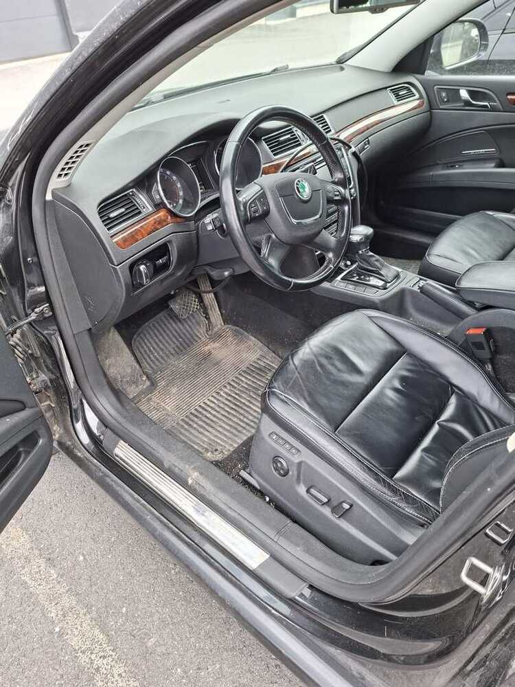 Skoda Superb vaihtoauto