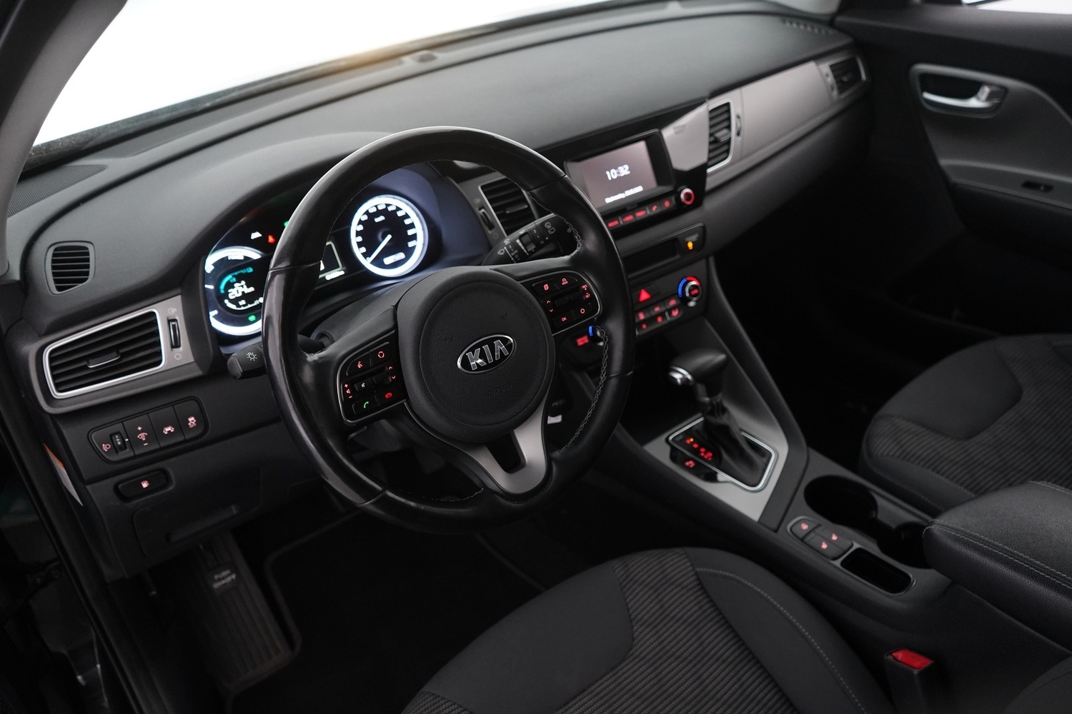 Kia Niro vaihtoauto