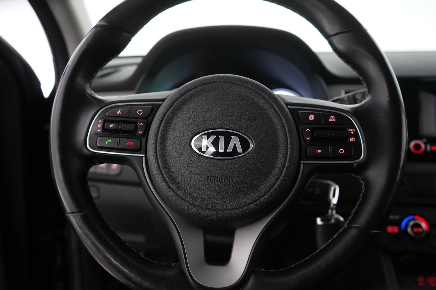 Kia Niro vaihtoauto
