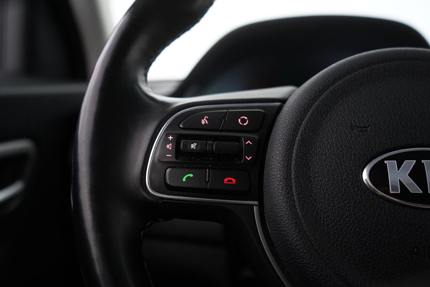 Kia Niro vaihtoauto