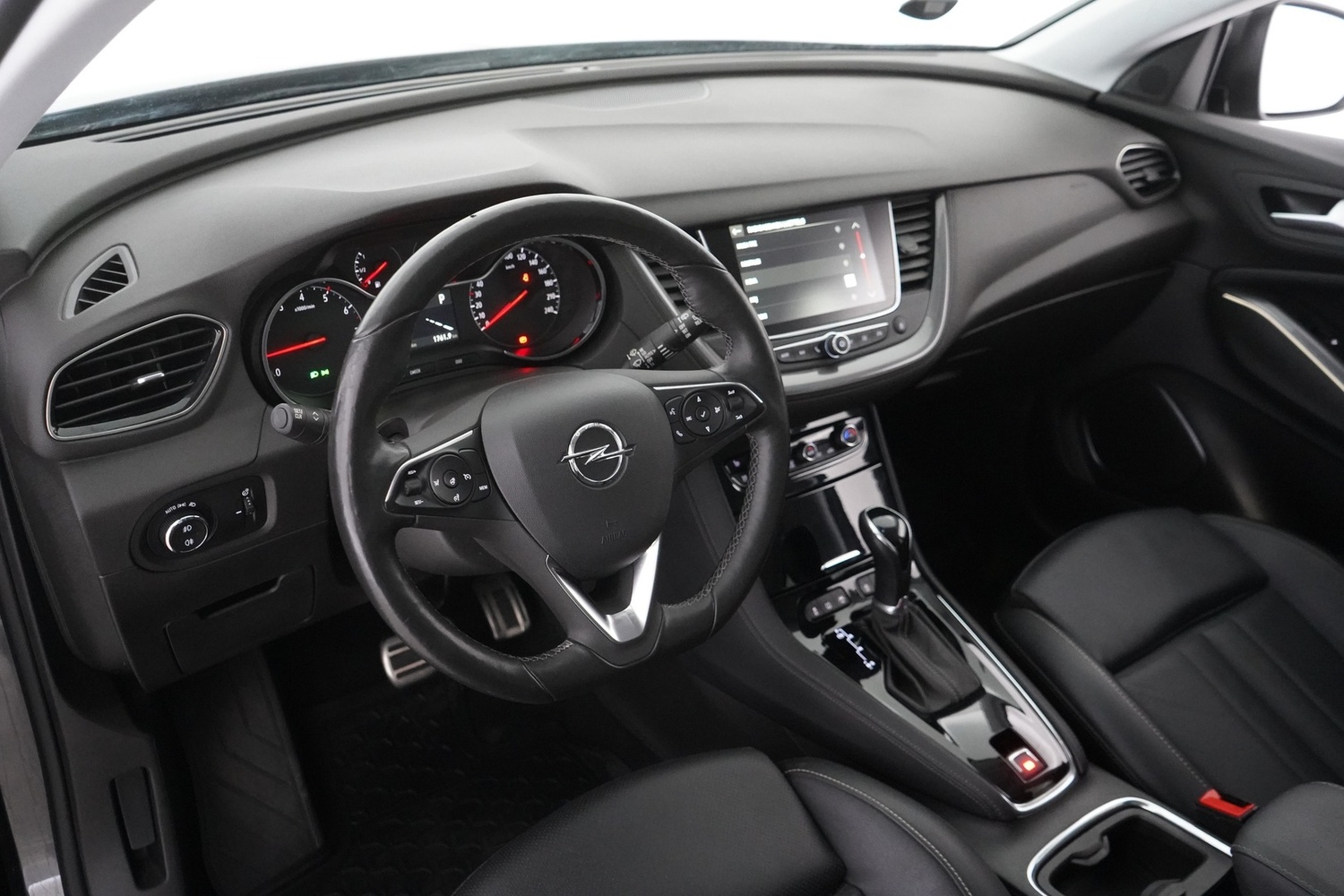 Opel Grandland X vaihtoauto