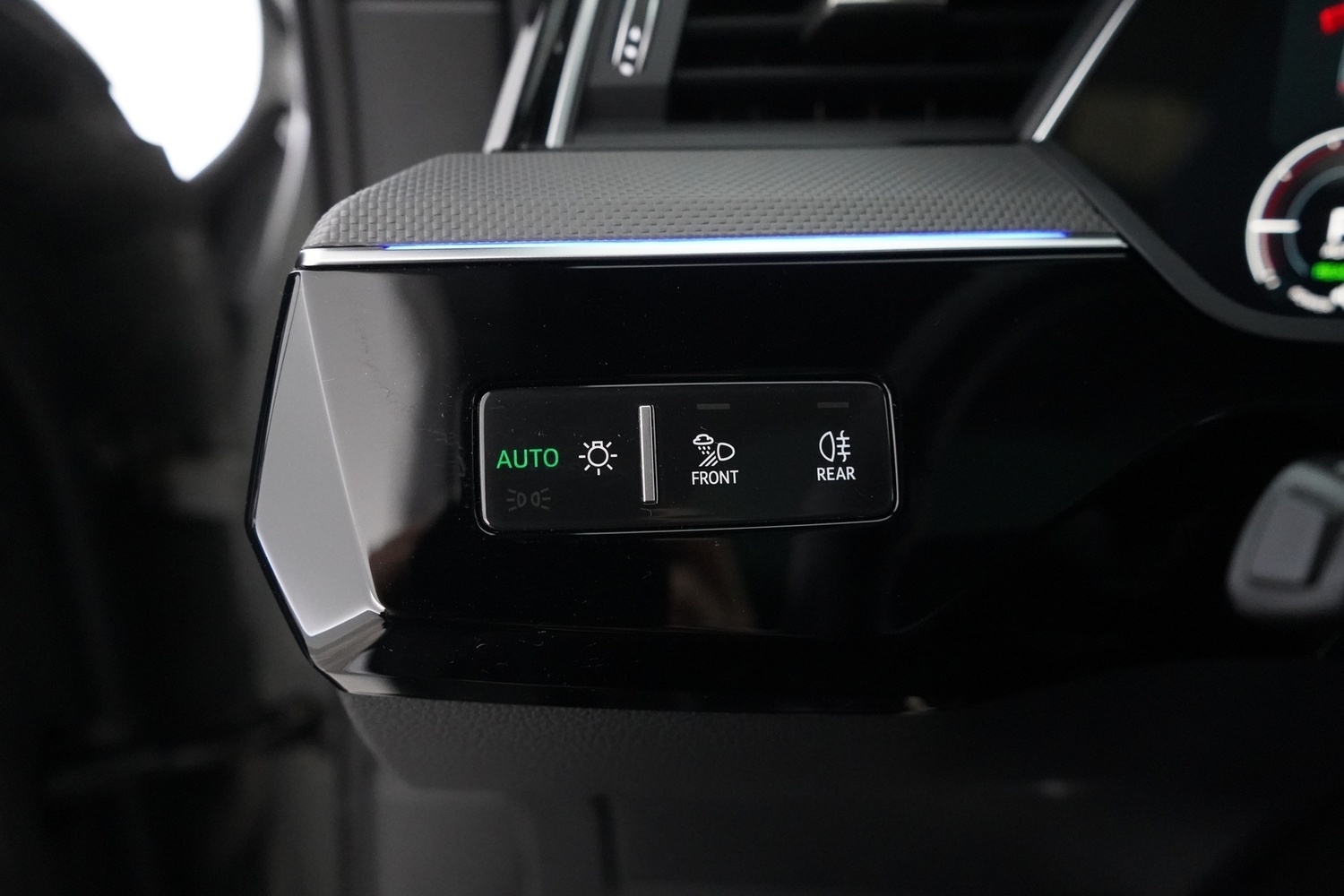 Audi Q8 e-tron vaihtoauto